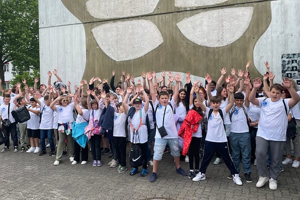 Schule im Erlich singt in der SAP-Arena