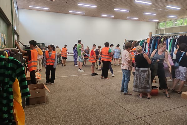 Großer Kleidertauschmarkt am Wochenende
